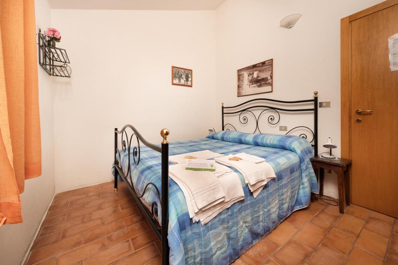 Agriturismo Girolomoni - Locanda Isola del Piano المظهر الخارجي الصورة
